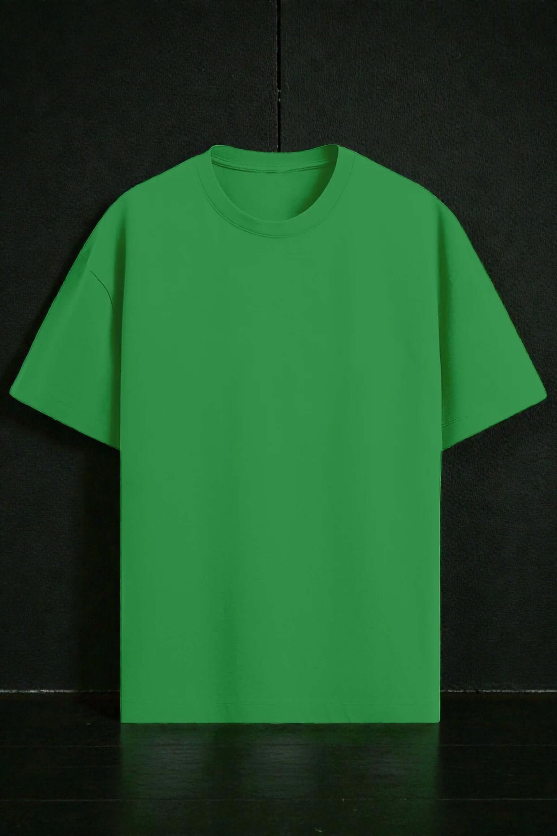 Oversize T-Shirt — Rahat Kesim, Sokak Modasının Vazgeçilmezi